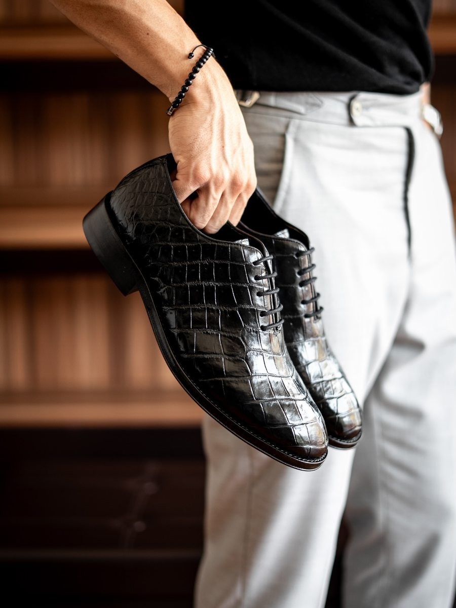 Stone Pattern Casual Leather Shoes
