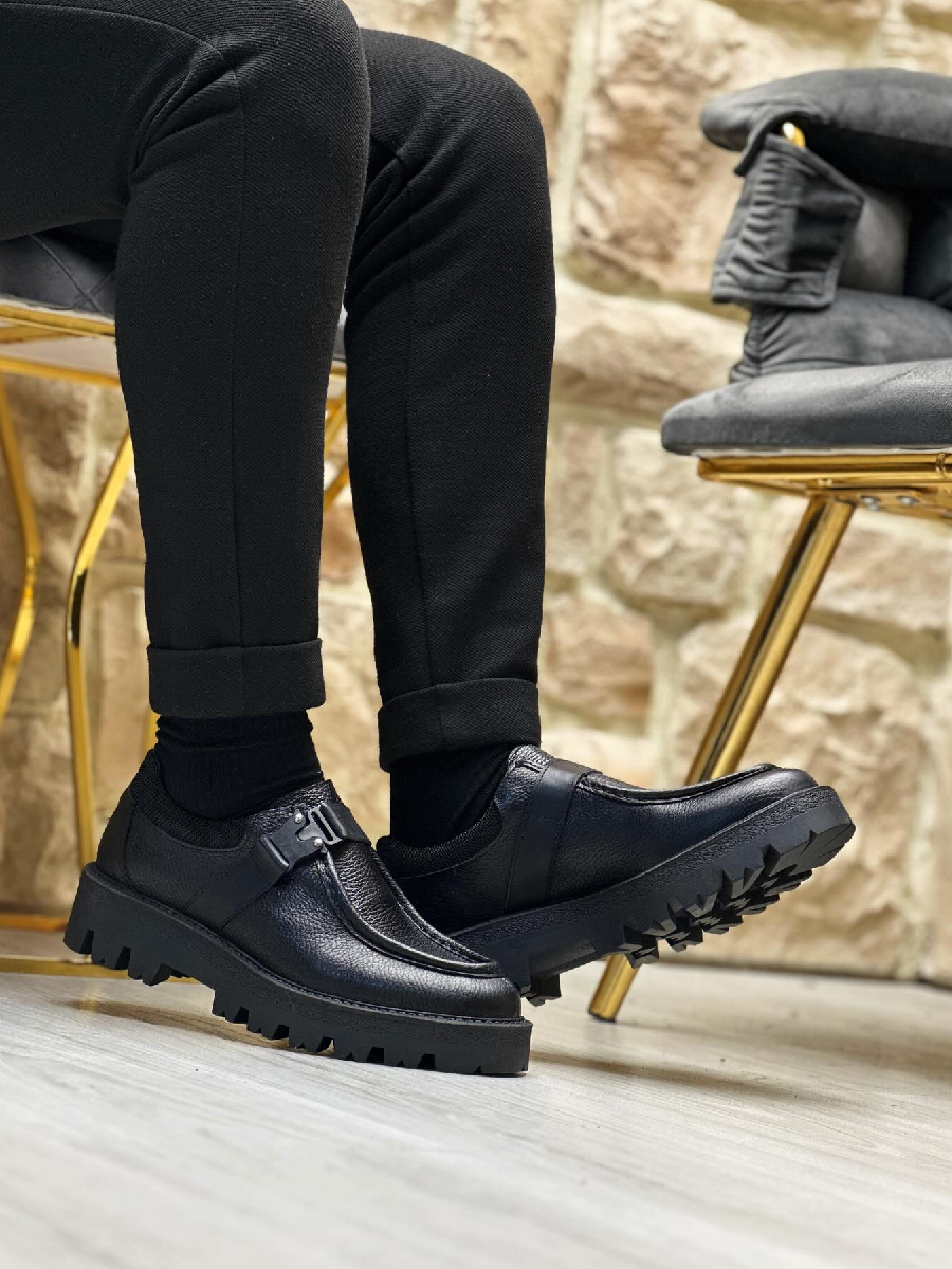 Casual All-match Thick-soled Leather Shoes