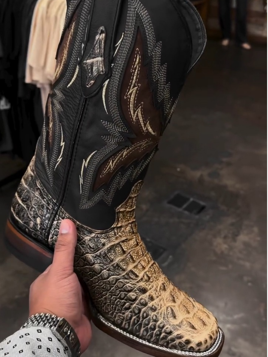 Retro Square Toe Embroidered Mid-tube Slit Casual Versatile Men's Boots