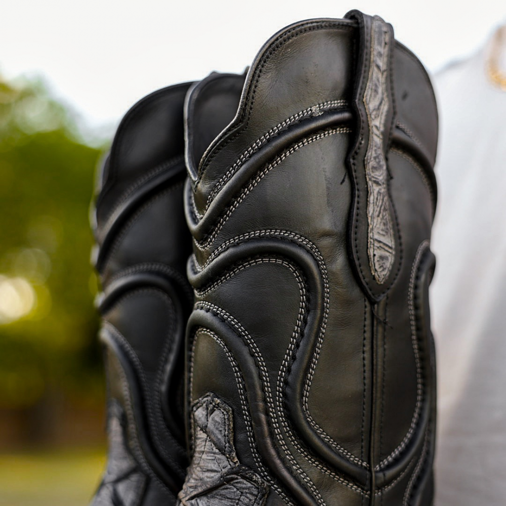 High-top Vintage Western Cowboy Boots
