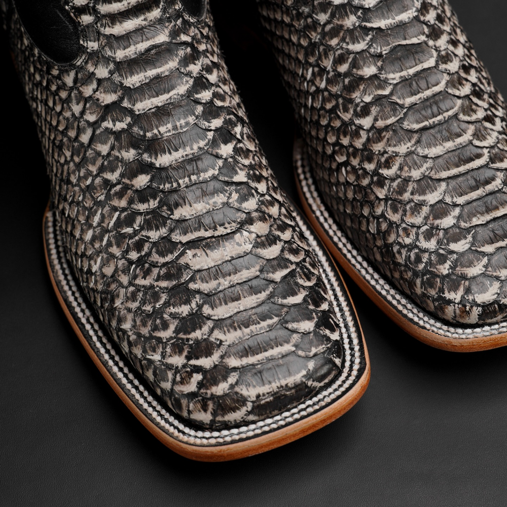 High-top Embroidered Vintage Western Cowboy Boots