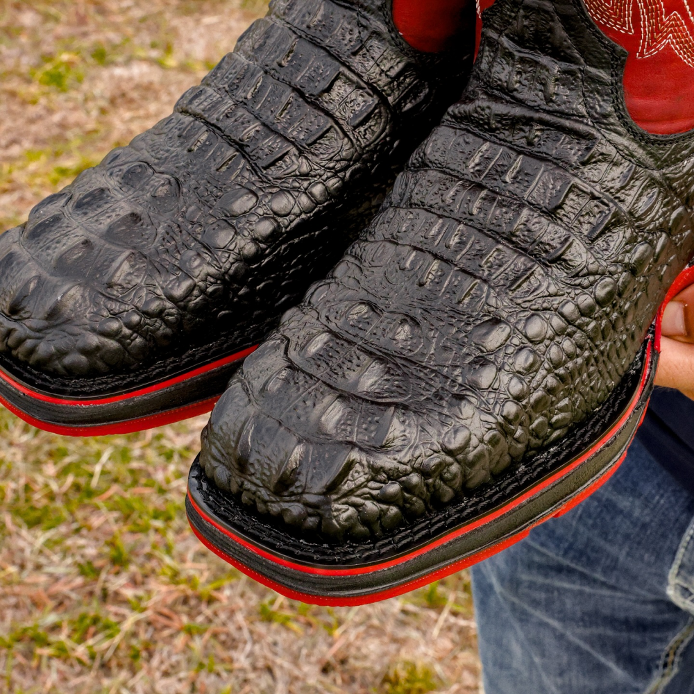 Thick-soled Embroidered Boots