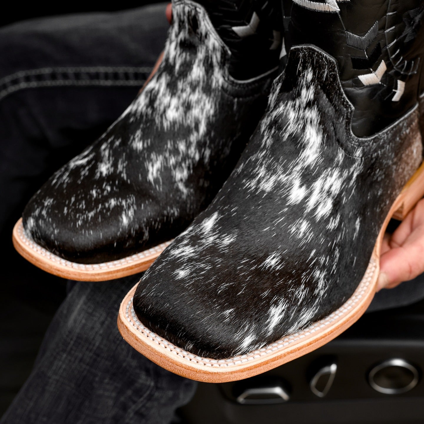 Men's Western Cowboy Embroidered Boots