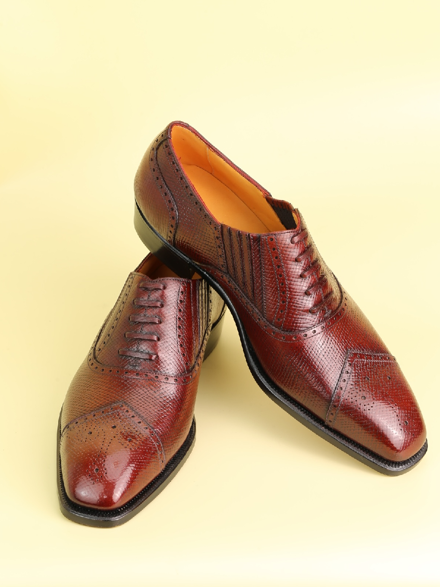 Genuine Leather Retro Brogue Carved Oxford Shoes