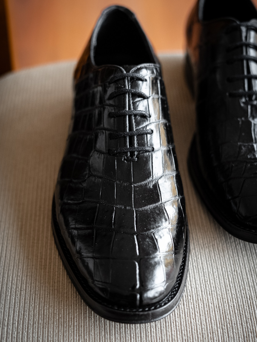 Stone Pattern Casual Leather Shoes