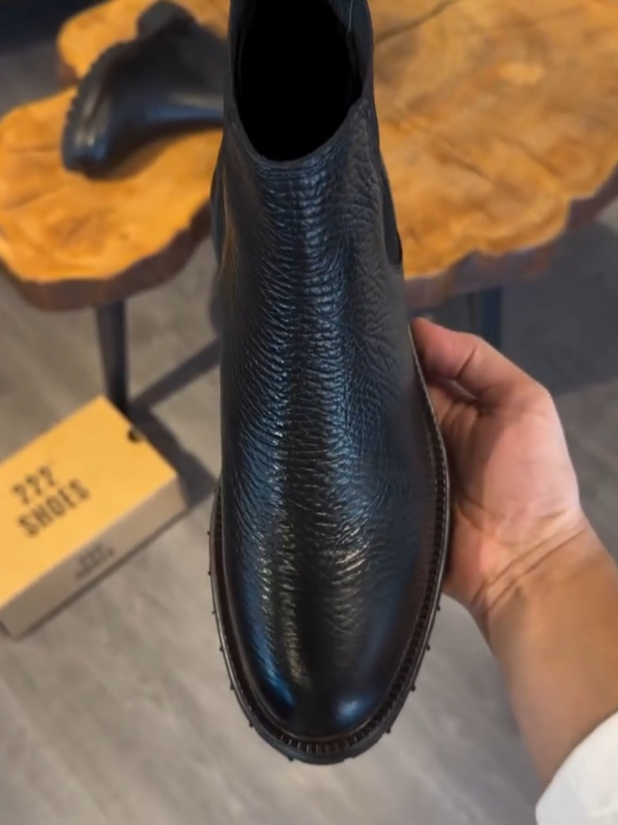 Mid-cut Chelsea Boots