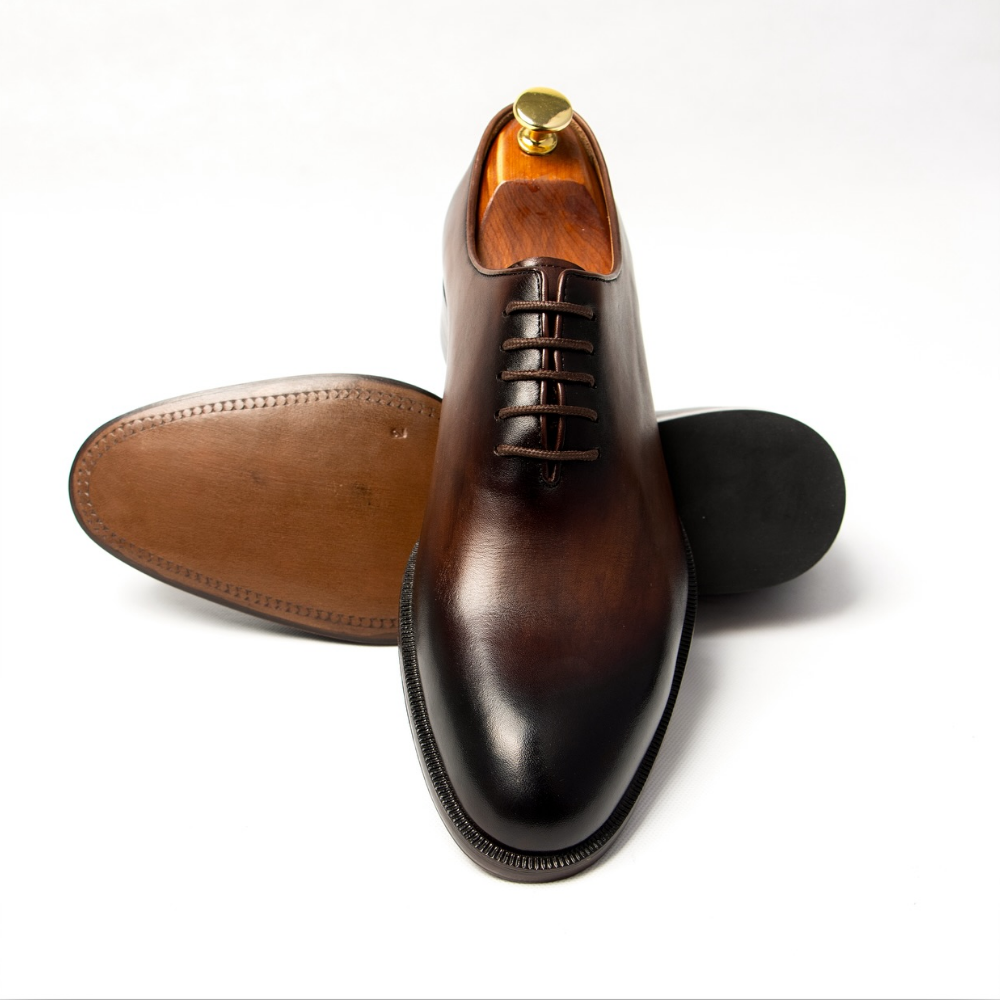 Genuine Leather Hand Cowhide Fashionable Leather Shoes