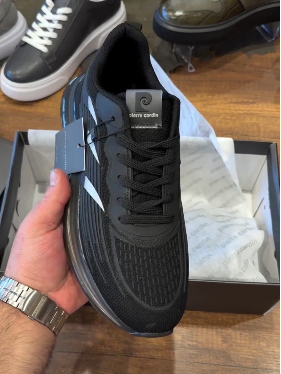 Mesh Breathable Running Shoes