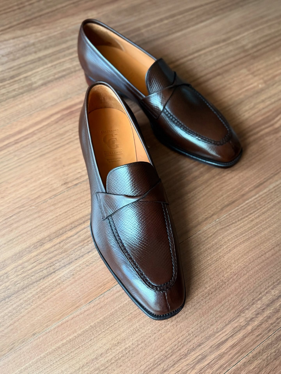 Casual Pointed Slip-on Leather Shoes