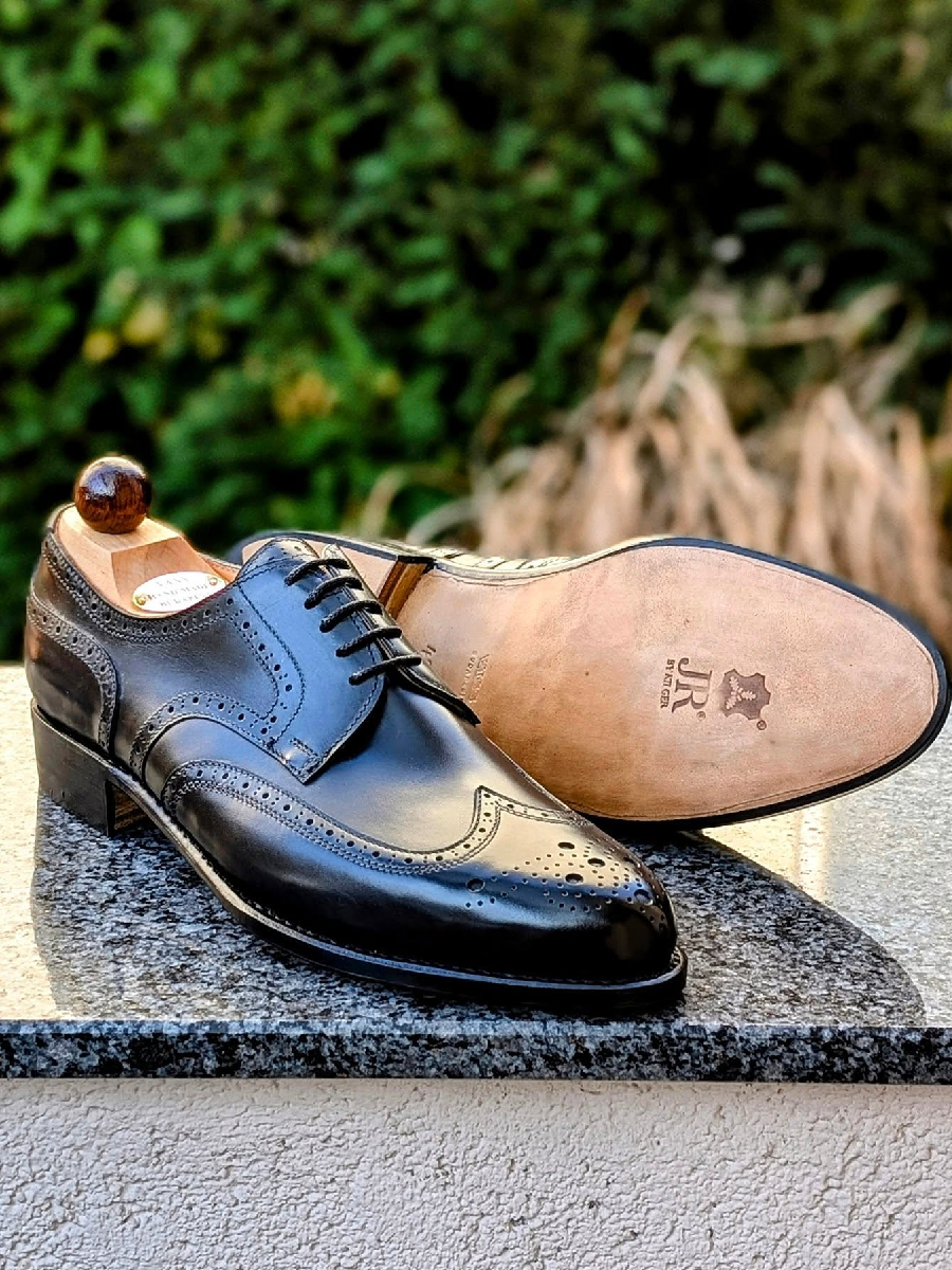 Men's Carved Casual Leather Shoes