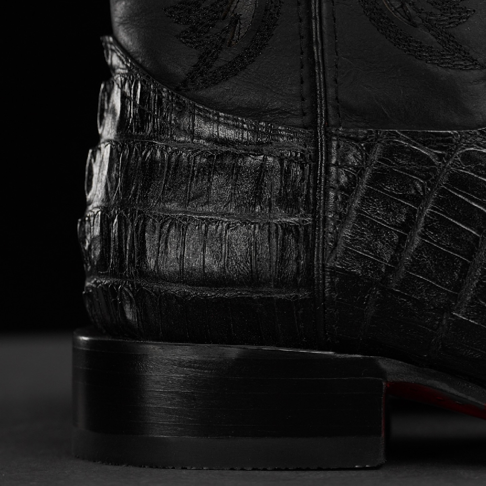 Embroidered Tube Edge Stitching Plaid Pointed Toe Men's Boots