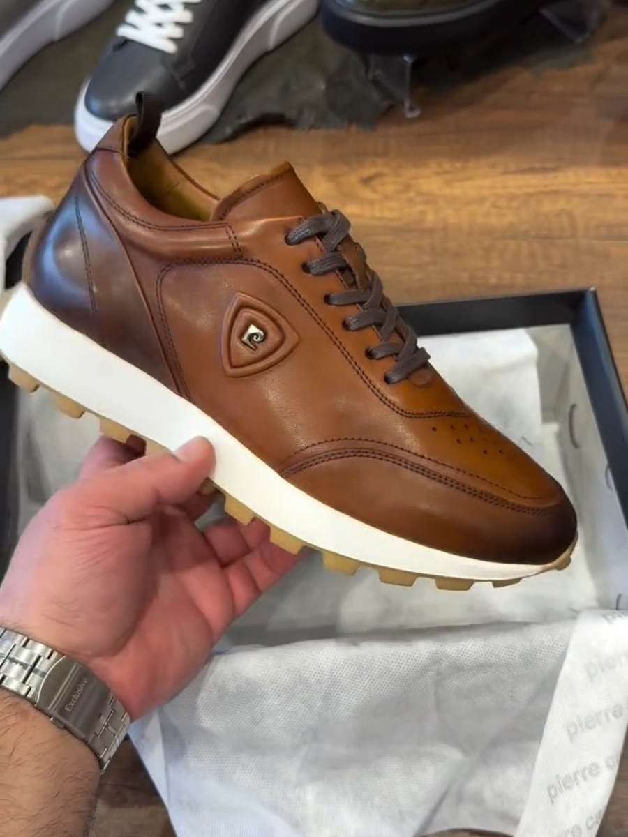 Fashion Leather Retro Sneakers