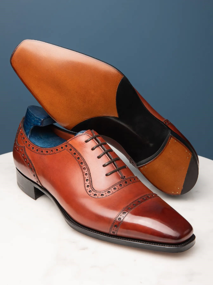 New Three-joint Carved Business Casual Formal Leather Shoes