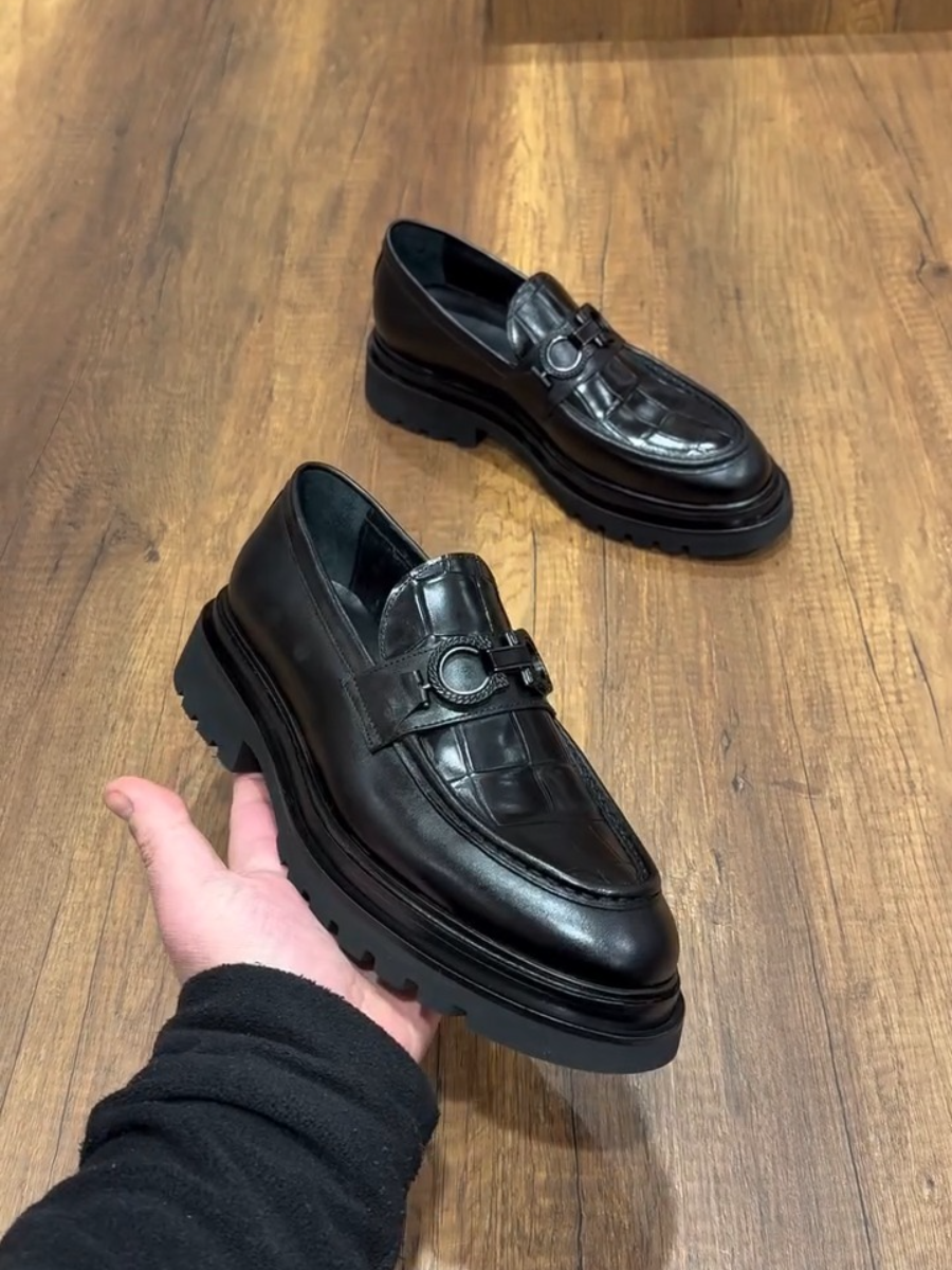 Crocodile Pattern Low-top Formal Leather Shoes