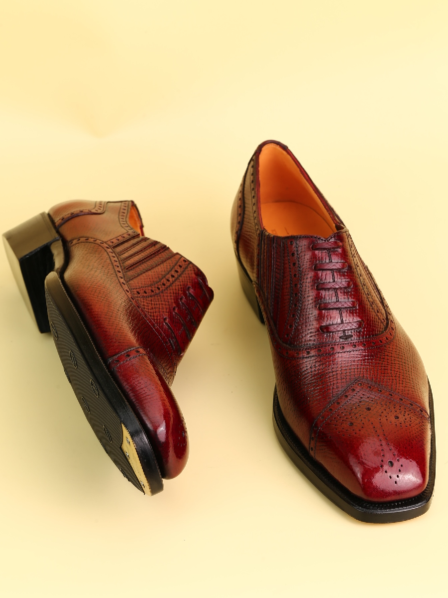 Genuine Leather Retro Brogue Carved Oxford Shoes