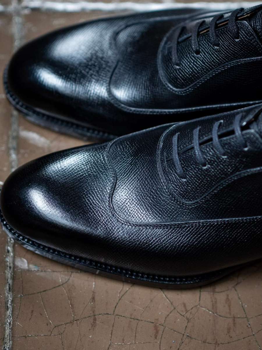 Classic Lace-up Leather Shoes