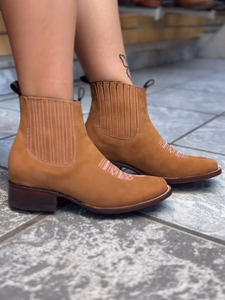 Embroidered Chelsea boots Martin boots