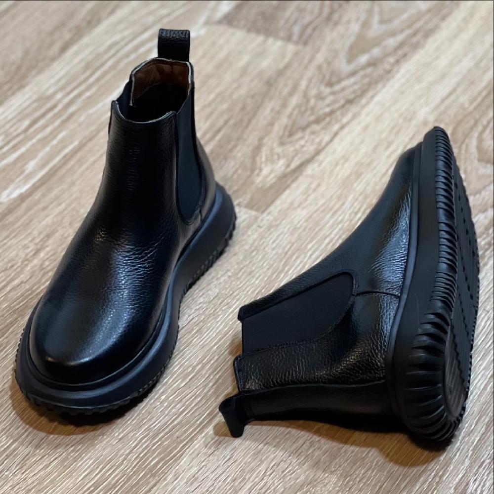 Thick-soled High-top Leather Chelsea Boots