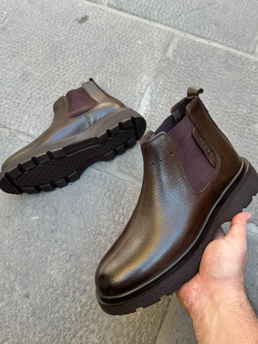 Thick-soled Handmade Leather Chelsea Boots