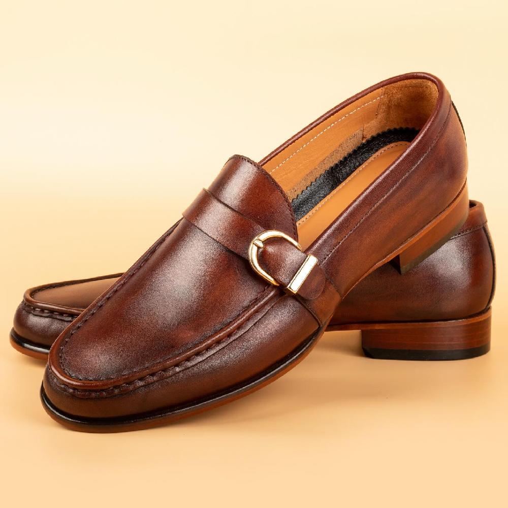 Soft Sole and Soft Surface Fashion Shoes