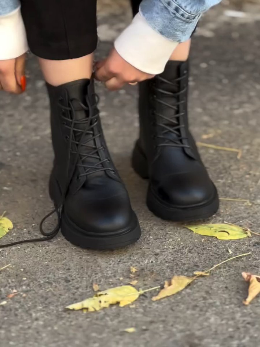 Genuine Leather Height-enhancing Lace-up Martin Boots
