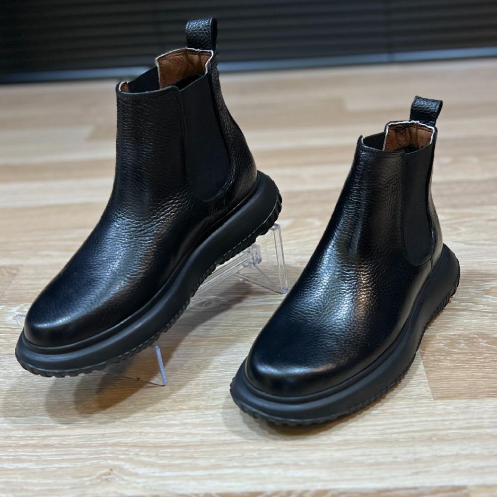 Thick-soled High-top Leather Chelsea Boots