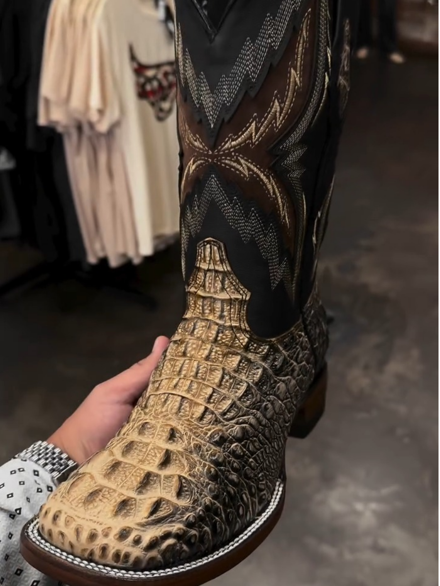 Retro Square Toe Embroidered Mid-tube Slit Casual Versatile Men's Boots