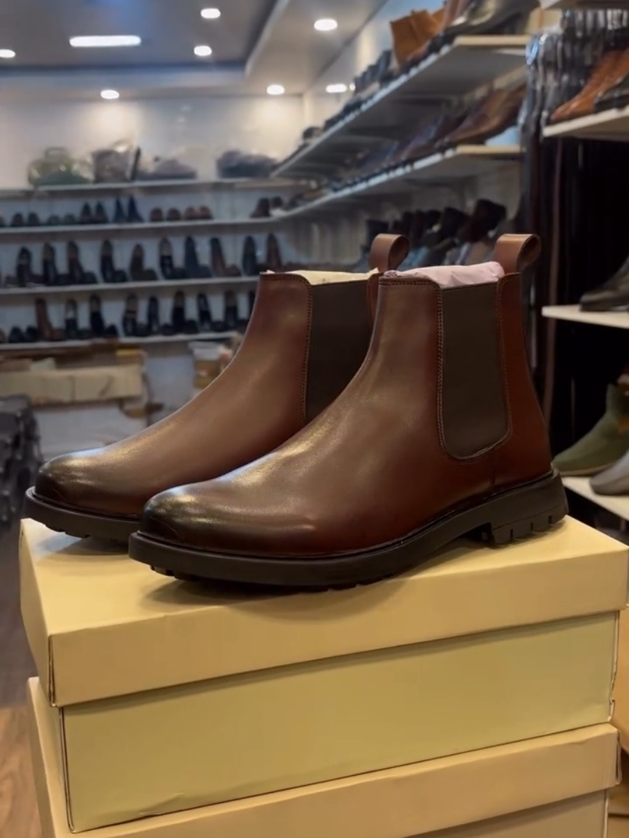 Platform Chelsea Boots