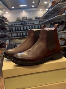 Platform Chelsea Boots