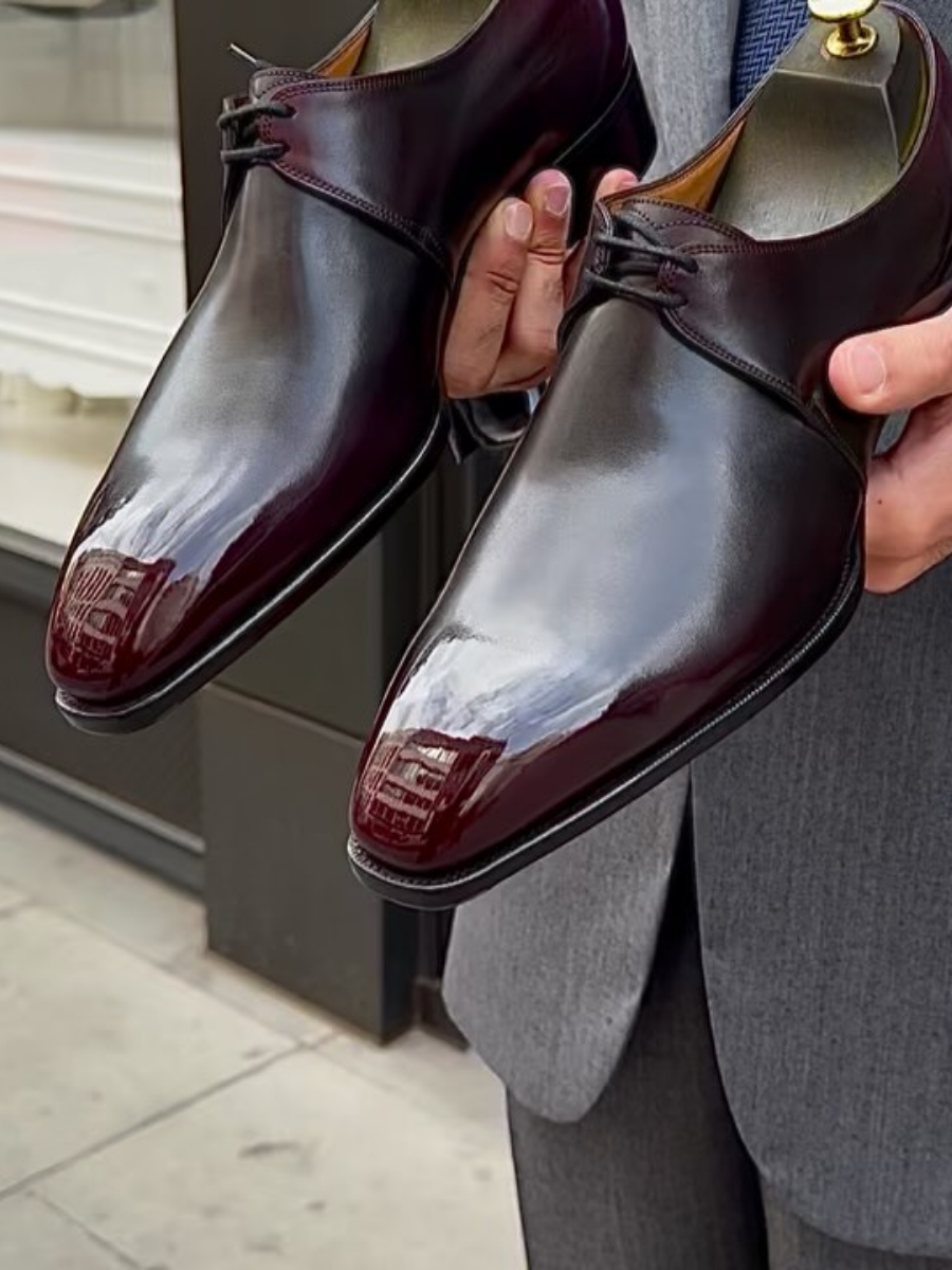 Pointed Toe Fashionable Lace-up Formal Leather Shoes