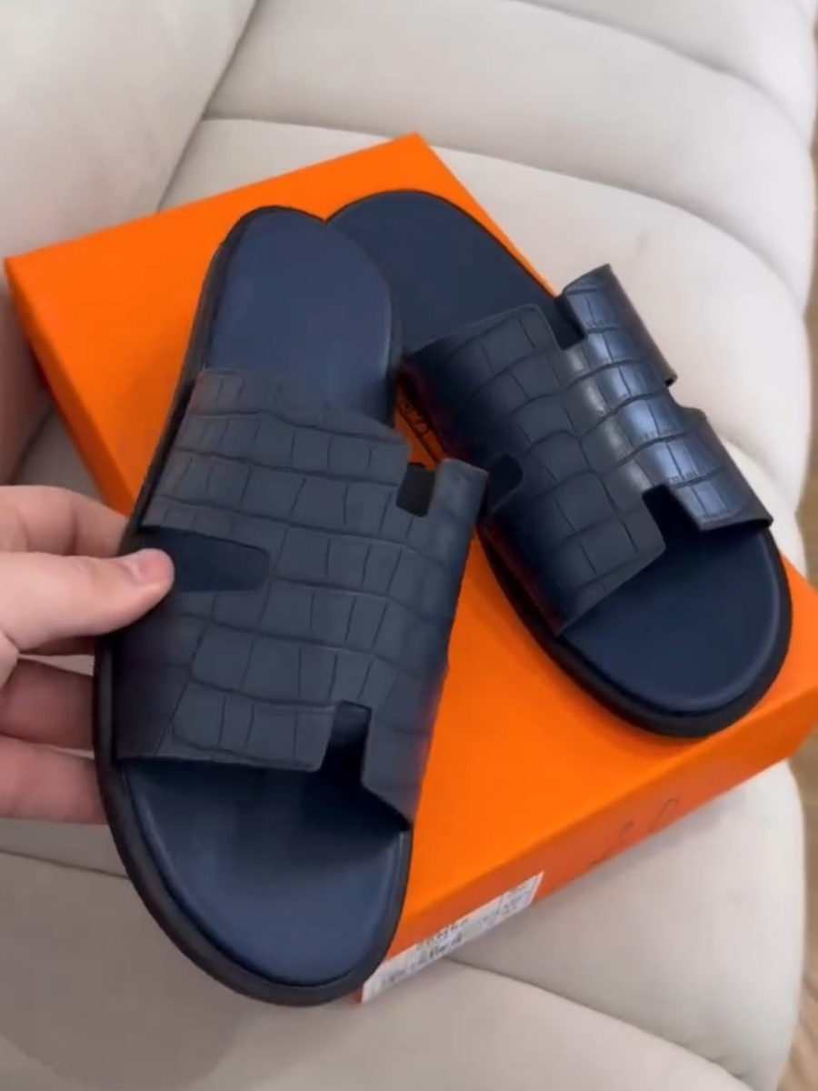Flat Casual Light Luxury Slippers