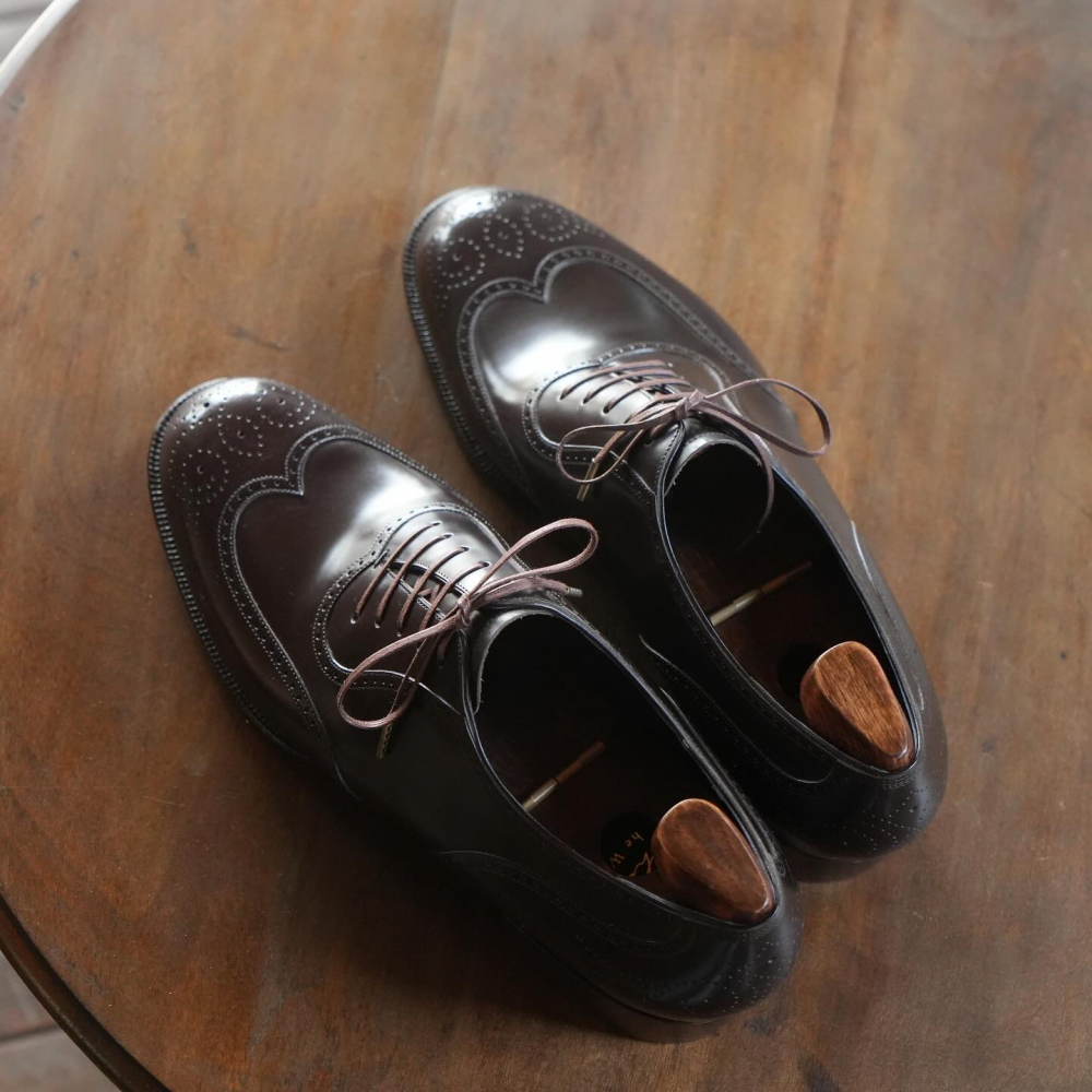 Handmade Genuine Leather Carved Shoes