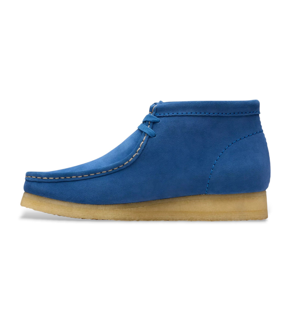 Clarks Wallabee Boot In Blue Suede