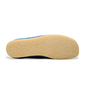 Clarks Wallabee Boot In Blue Suede
