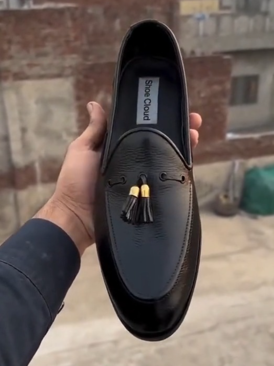 Versatile Tassel Leather Shoes