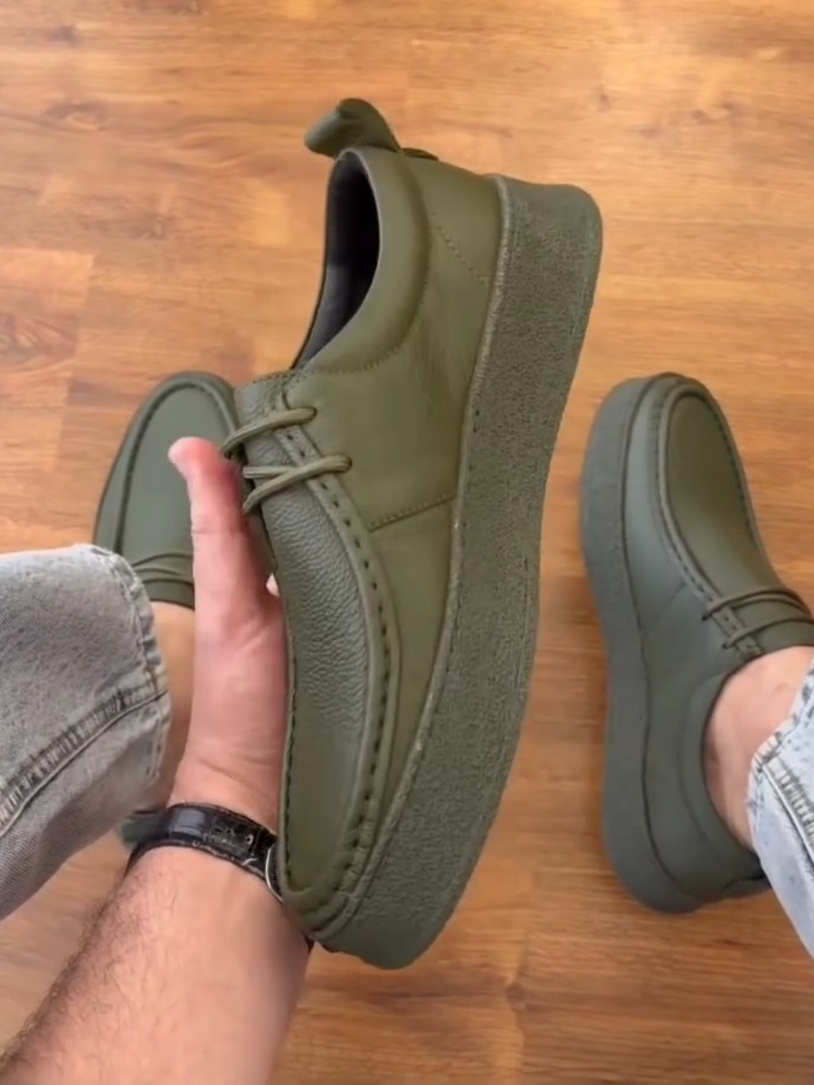 Fashionable Casual Shoes