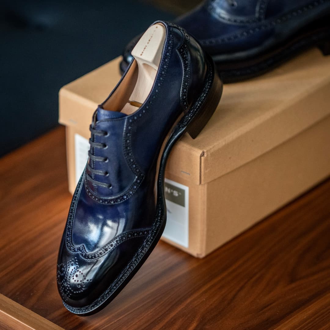High-end men's Patent Leather Classic Brogue Carved Oxford Shoes
