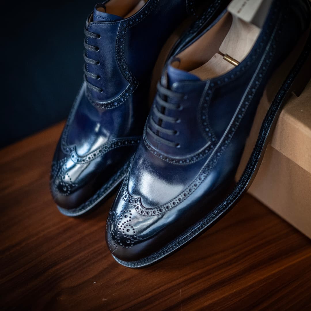 High-end men's Patent Leather Classic Brogue Carved Oxford Shoes