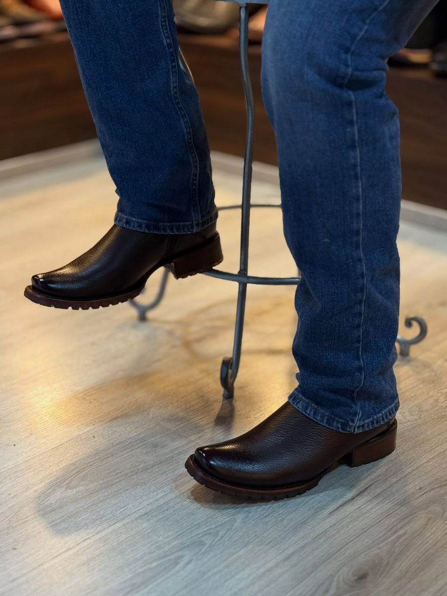Retro Versatile and Comfortable Western Boots