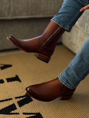 Versatile Knight Boots