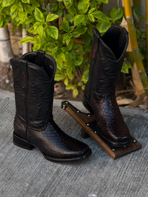 Fashionable Casual Leather Boots
