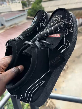 Supreme x Clarks Originals Shoes