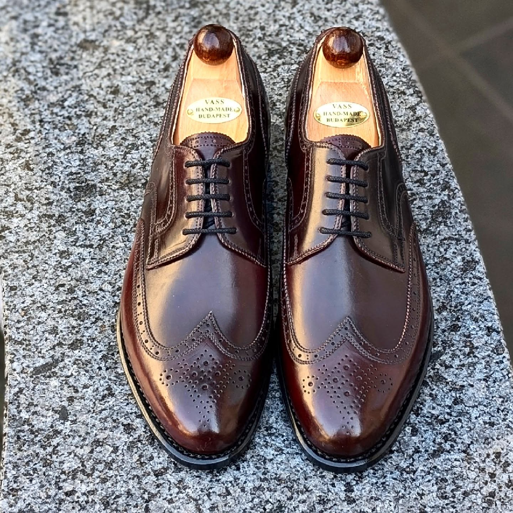 Multicolor Carved Handmade Leather Shoes
