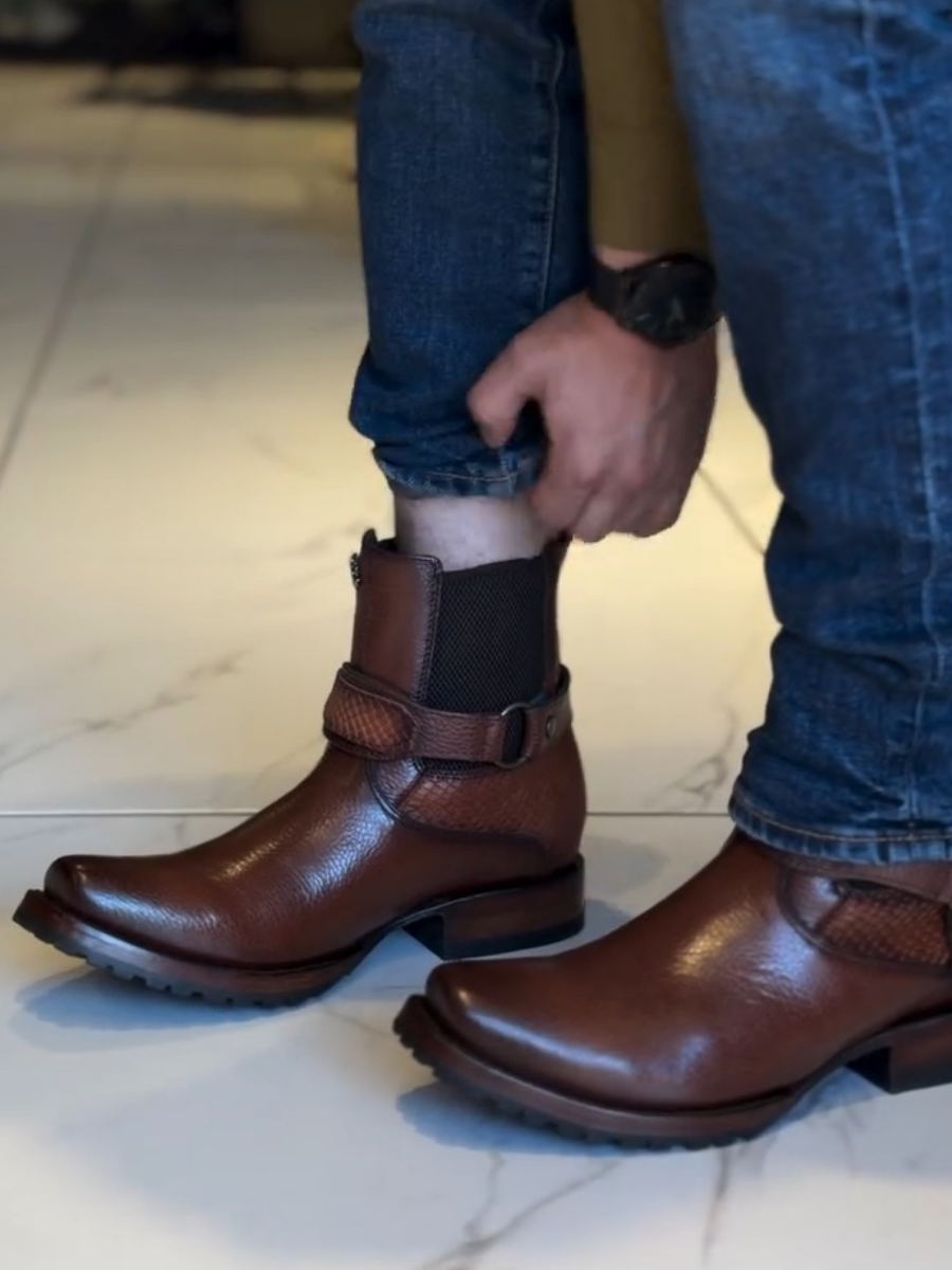 Trendy and Stylish Men's Leather Boots