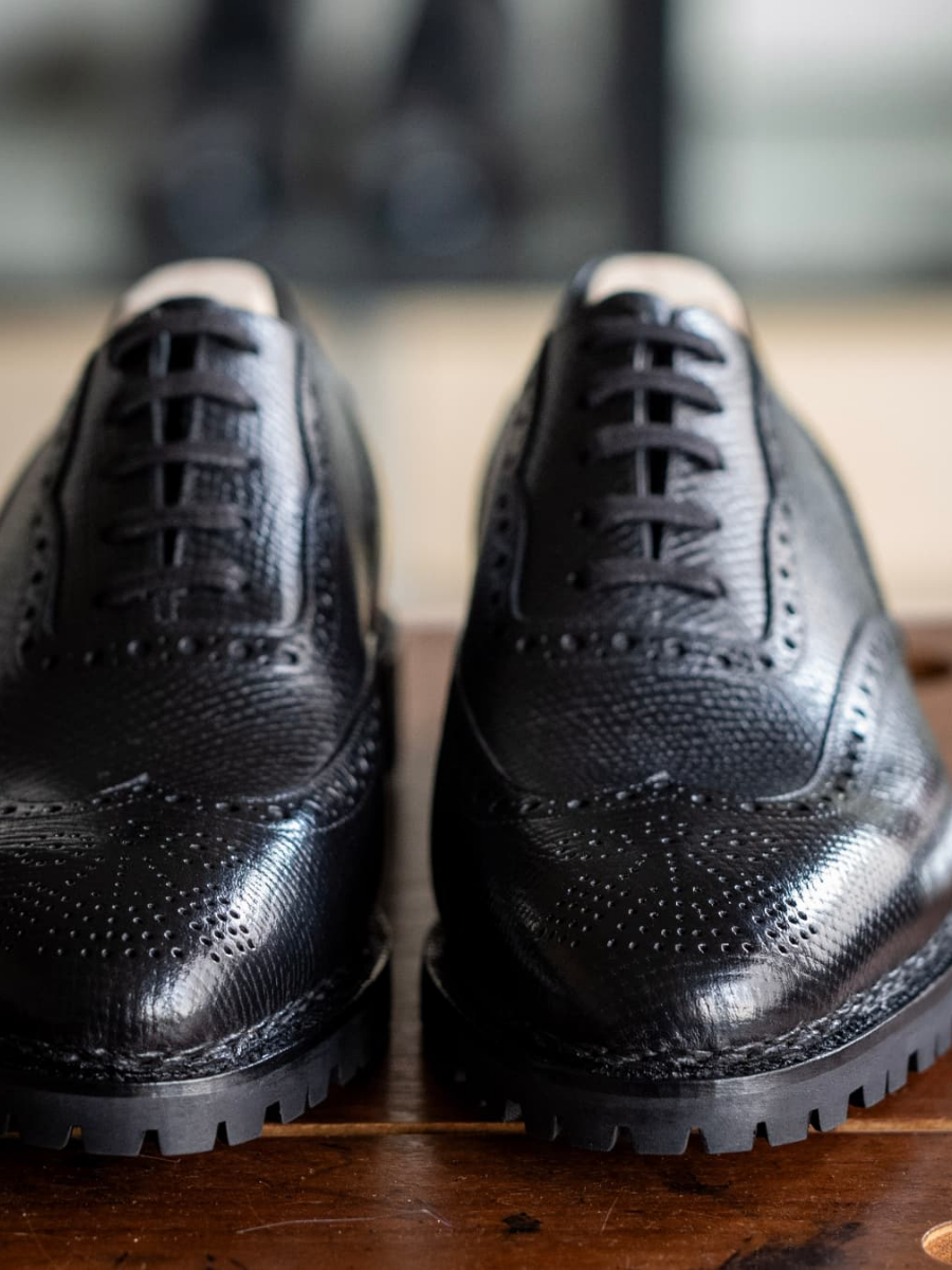 Brogue Carved Vintage Leather Shoes