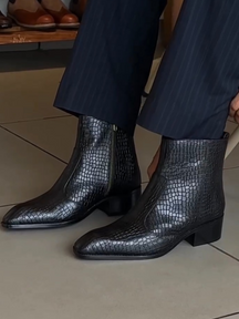 Pointed Chelsea Leather Boots