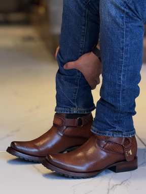 Trendy and Stylish Men's Leather Boots