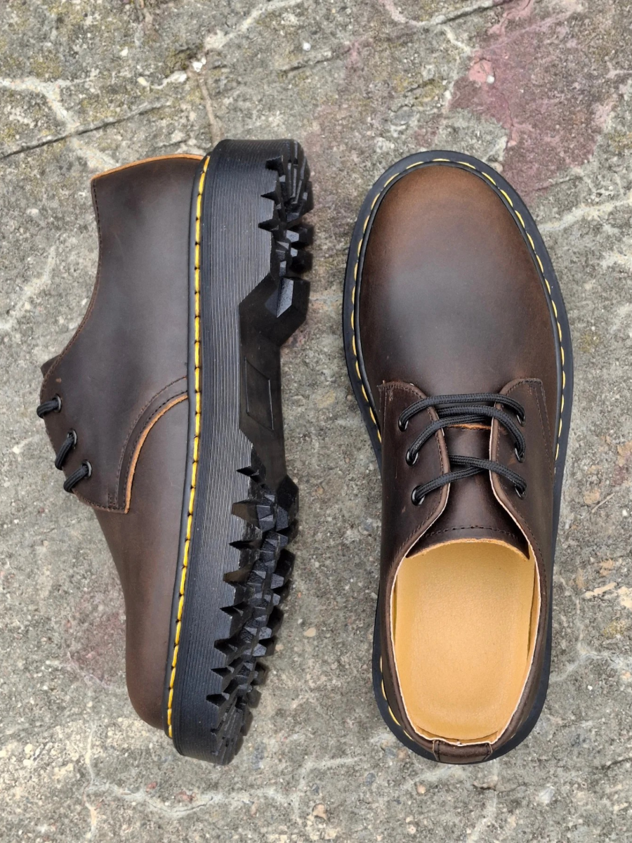Genuine Leather Round Toe Lace-up Shoes