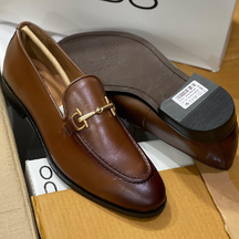 Metal Buckle Leather Shoes Gentleman Loafers