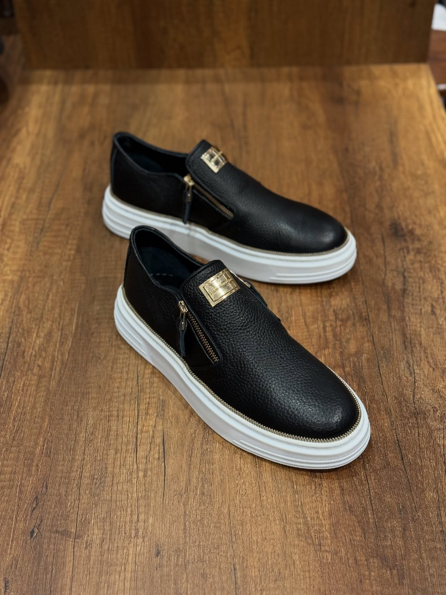 Casual Slip-on Shoes